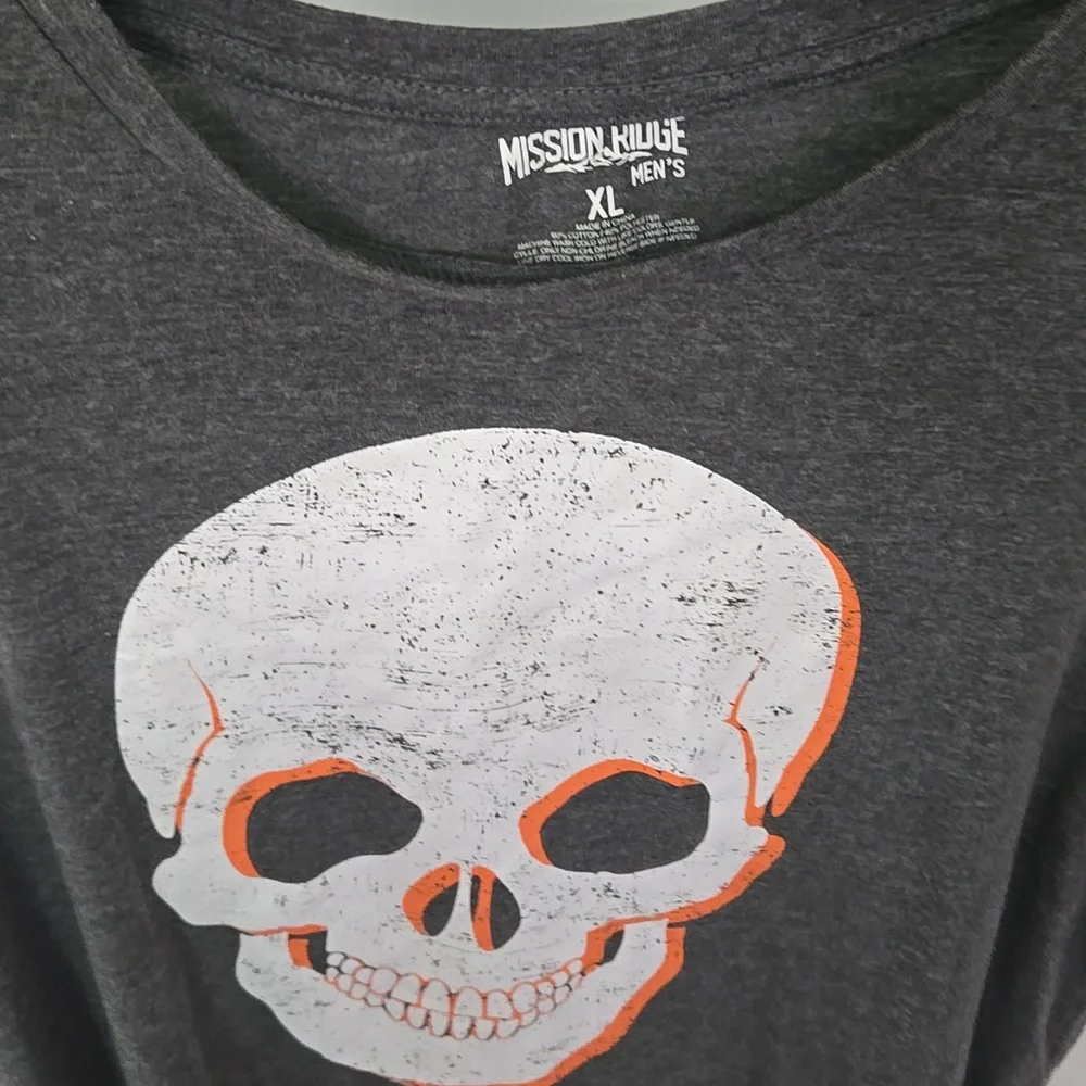 Mission Ridge Gray Skull Graphic T-Shirt - Picture 5 of 8